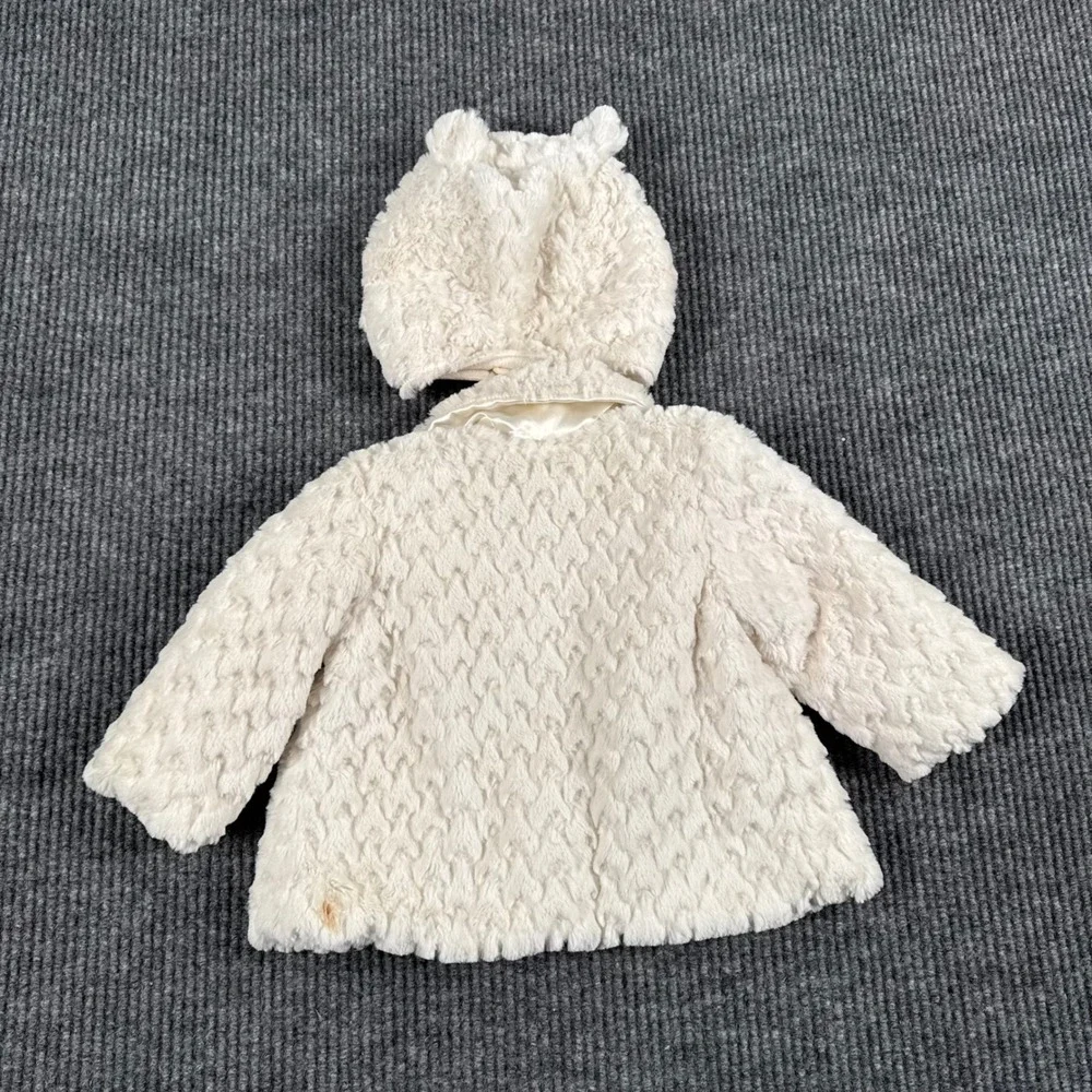 The Childrens Place Baby‎ Girls Cream Faux Fur Coat and Hat Set 9-12M Ivory 218